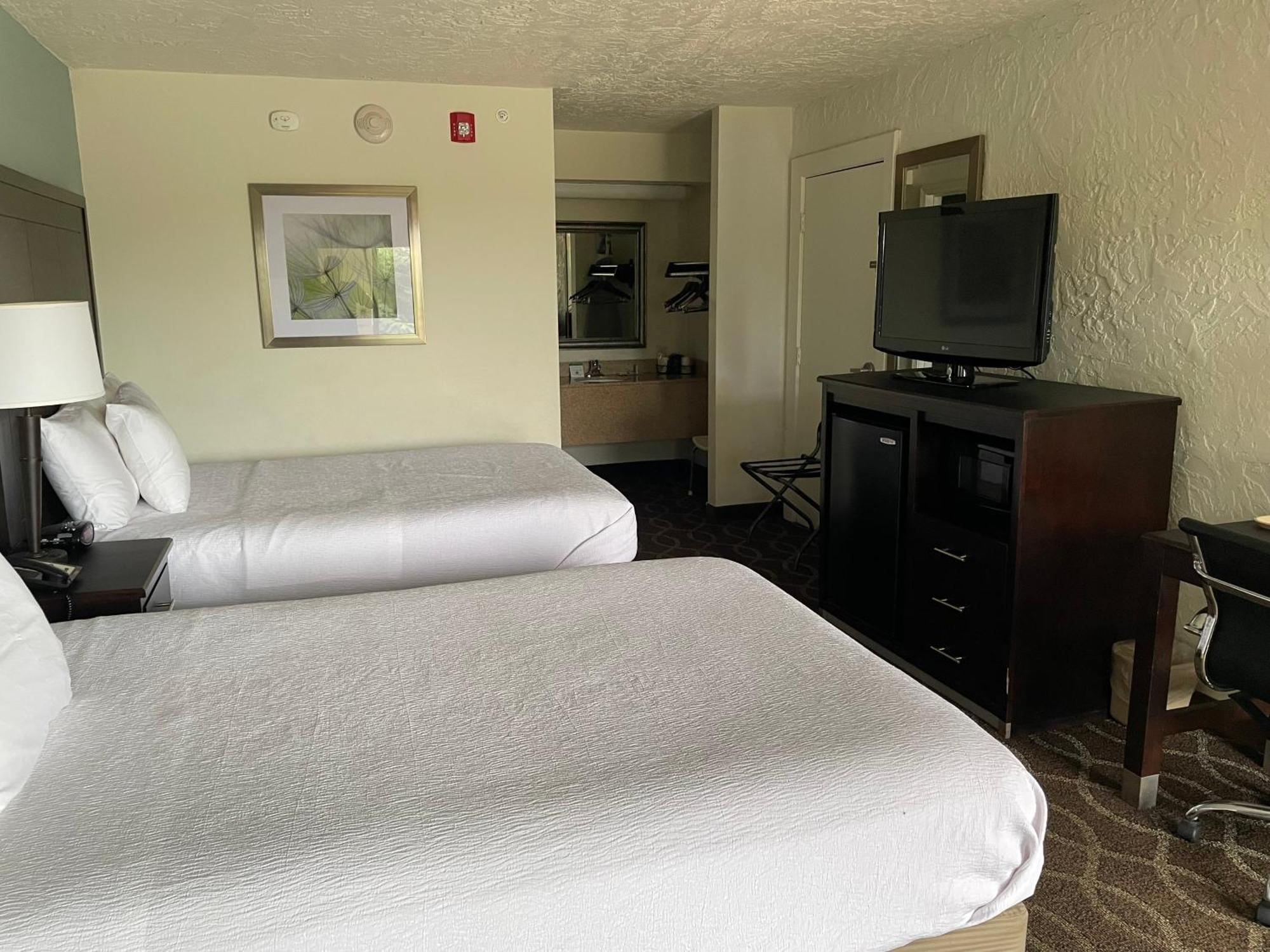 Quality Inn Clinton North Zewnętrze zdjęcie