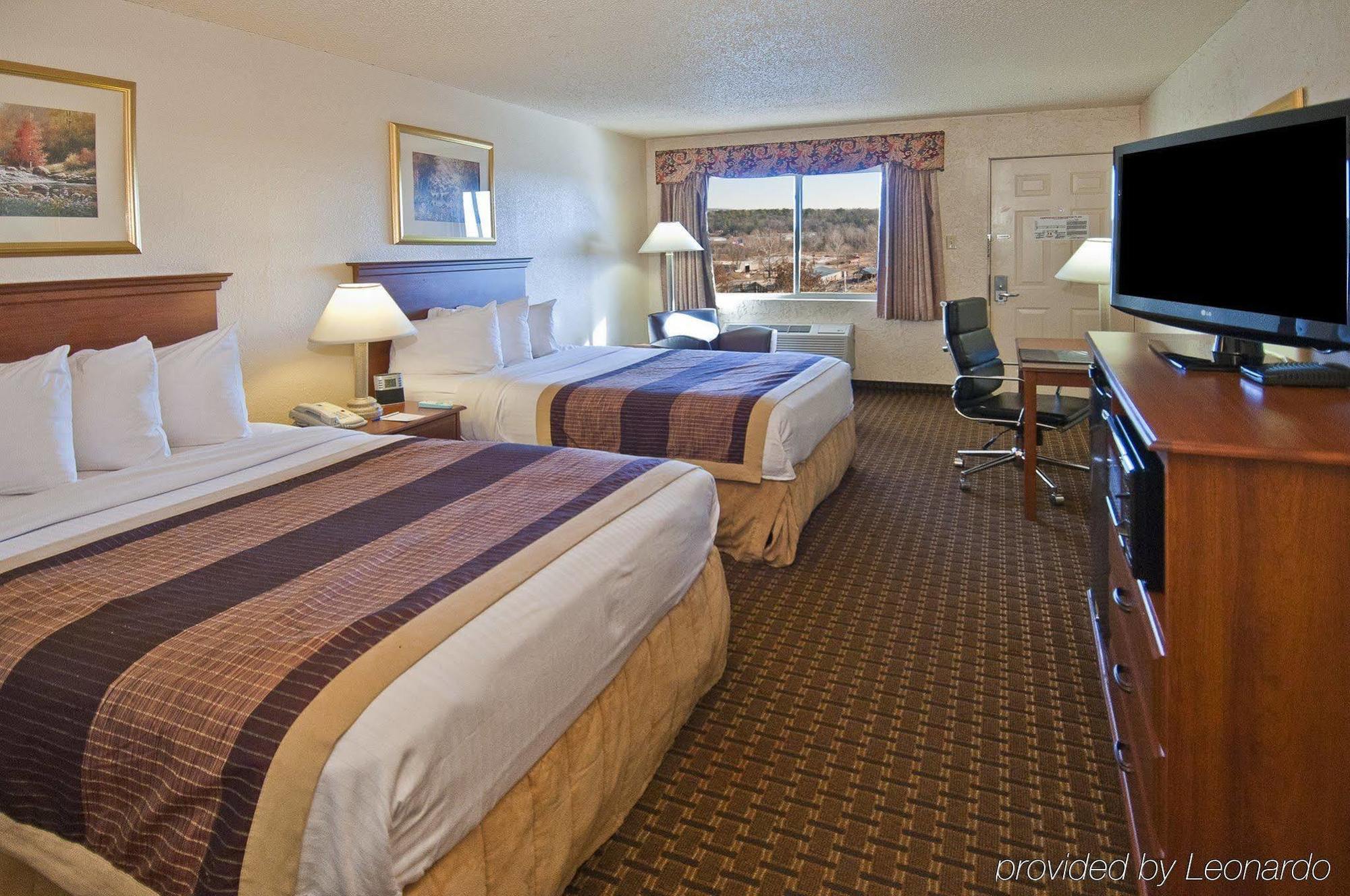 Quality Inn Clinton North Zewnętrze zdjęcie